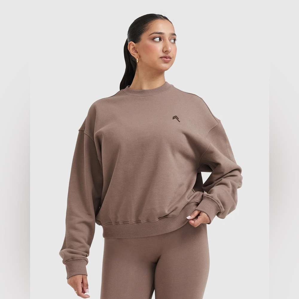 Oner active 
All Day Lightweight Oversized Sweatshirt | Cool Brown - M
